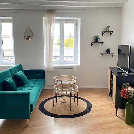Апартаменты Charmant Studio A Этамп Экстерьер фото