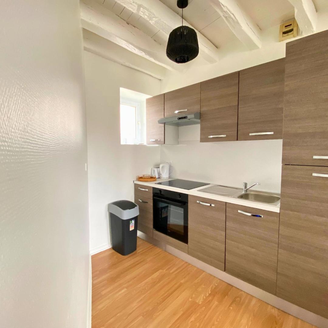 Апартаменты Charmant Studio A Этамп Экстерьер фото